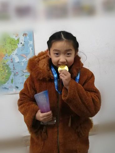 ������ (4)